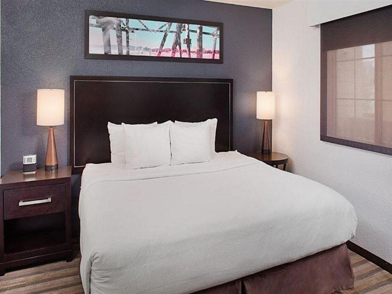 Hyatt House Mount Laurel Hotel Exterior foto